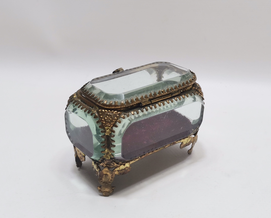 KRİSTAL CAMLI ANTİKA FRANSIZ TEŞHİR KUTUSU