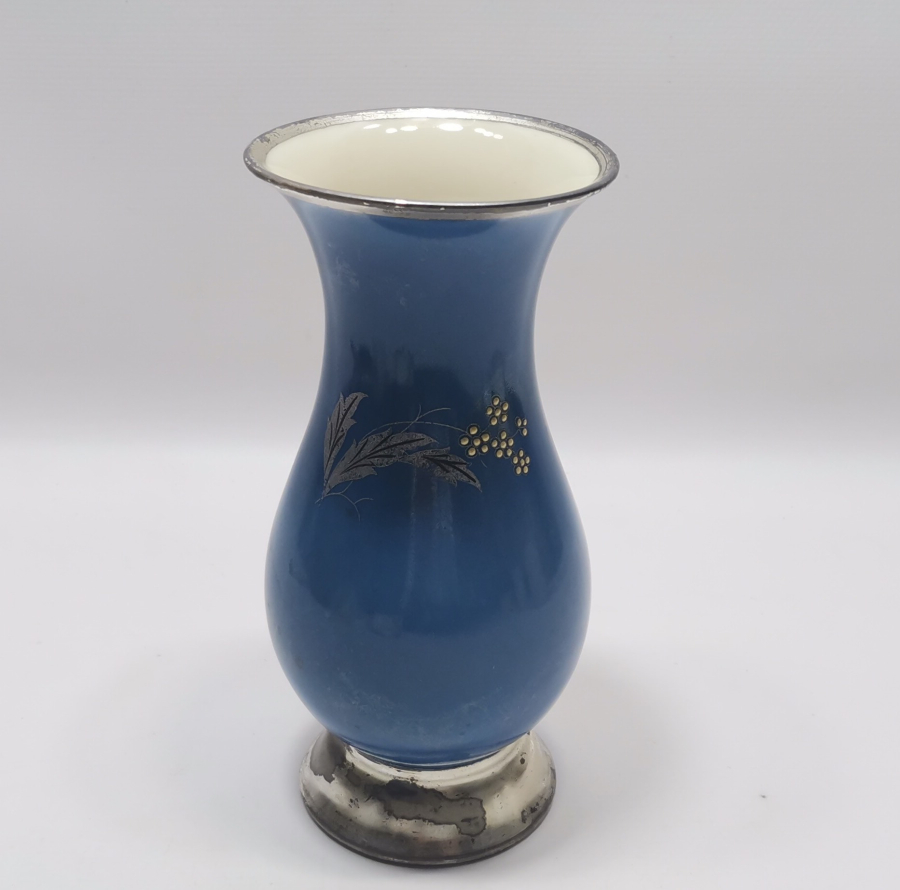 MİNE İŞÇİLİKLİ ANTİKA PORSELEN VAZO