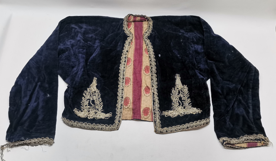 OSMANLI DÖNEMİ İPEK KADİFE ÜZERİ SIRMA İŞÇİLİKLİ GELİN CEPKENİ