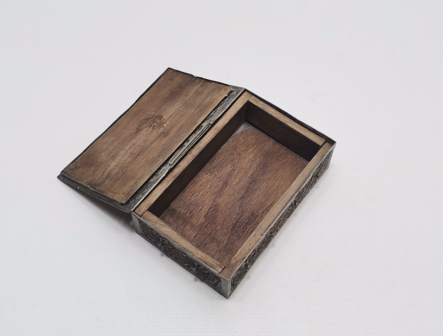 OSMANLI DÖNEMİ TELKARİ İŞÇİLİKLİ PUL KUTUSU