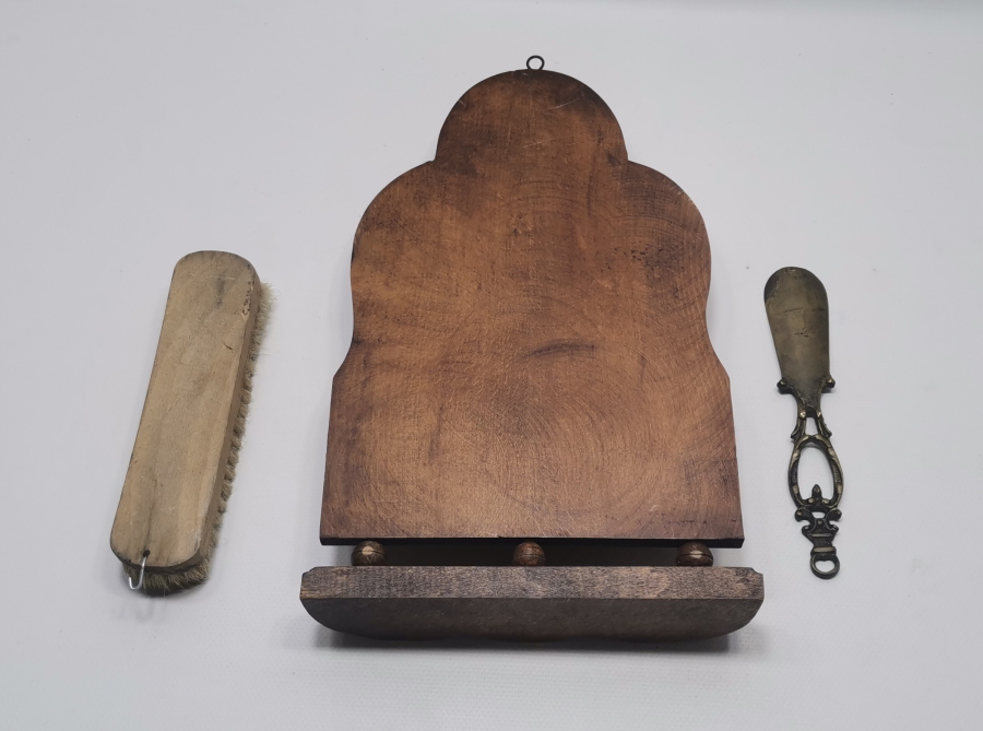 TAM TAKIM AHŞAP AYAKKABI TEMİZLİK TAKIMI