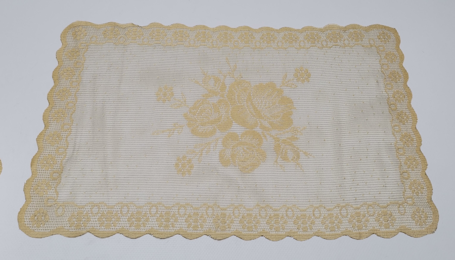 1970-80 LERDEN ONLARCA MİNİ MASA ÖRTÜSÜ