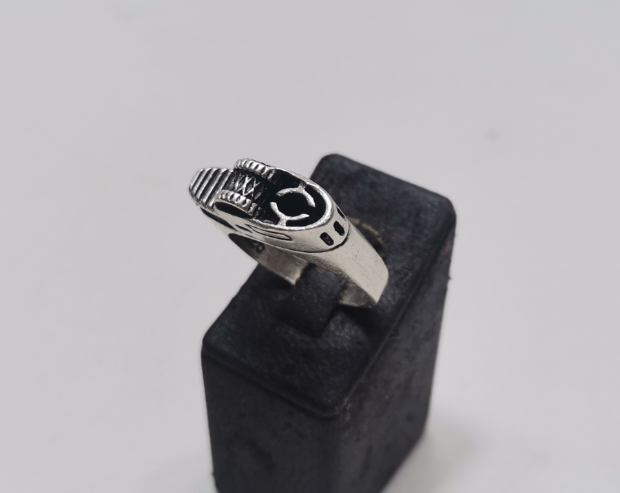 ÇAKMAK FORMUNDA YAPILMIŞ ÖZEL ÜRETİM GÜMÜŞ YÜZÜK