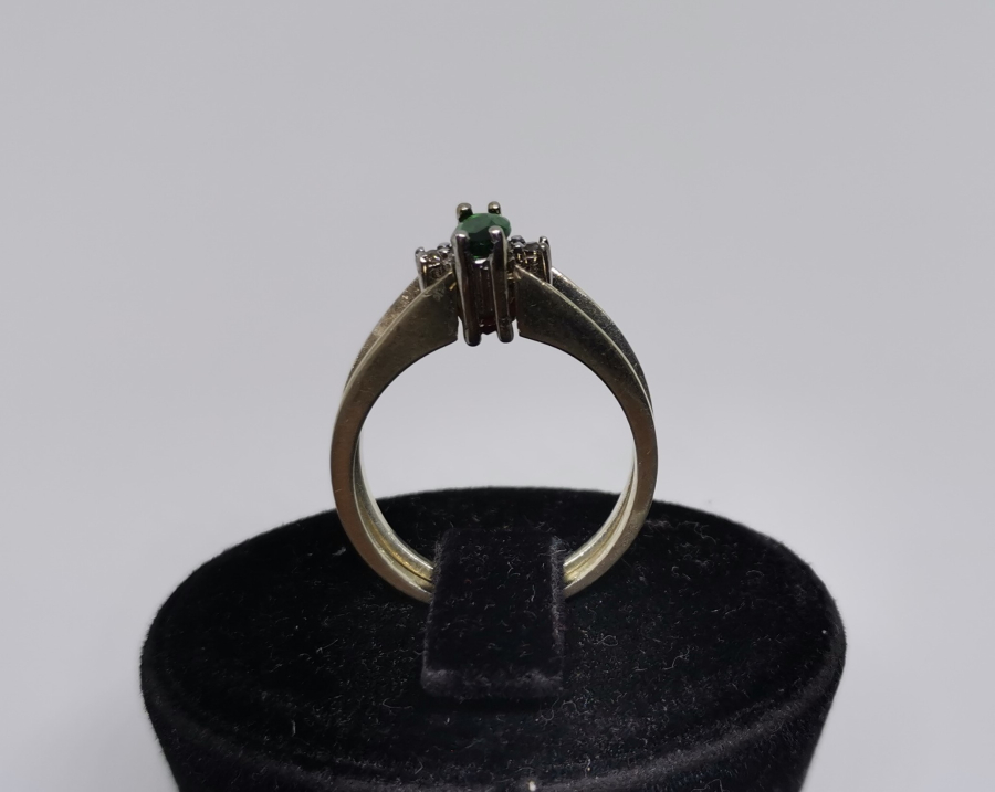 ÇİFT TARAFLI PIRLANTA TAŞLI ÖZEL YAPIM YÜZÜK