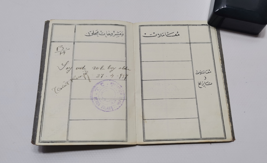 İÇİNDE BURSA EKMEK KARNE DAMGALARI DA BULUNAN ÇOK NADİR OSMANLICA YAZILI NÜFUS CÜZDANI