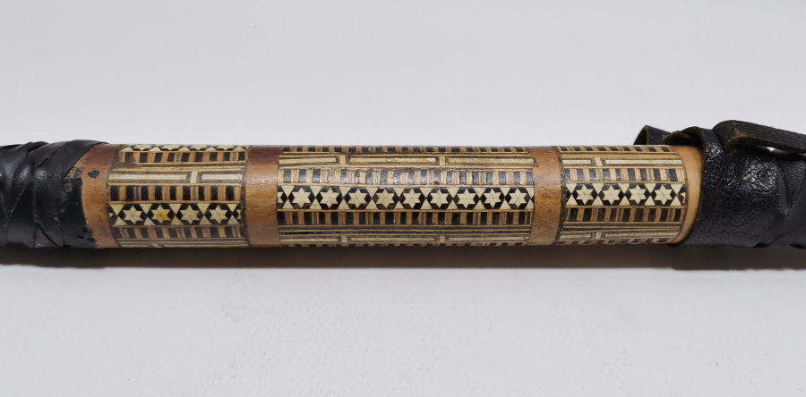 İÇİNDE GİZLİ ŞİŞ BULUNAN MARKÜTERİ İŞÇİLİKLİ ANTİKA AT KIRBACI - AT KAMÇISI