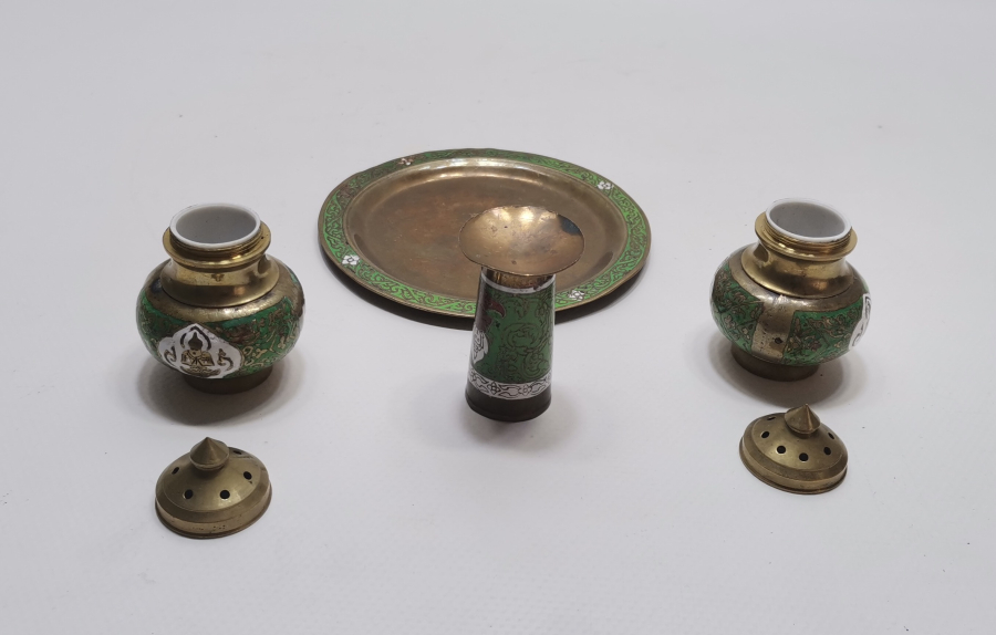 MİNE İŞÇİLİKLİ UZAK DOĞU ANTİKA YAZI TAKIMI