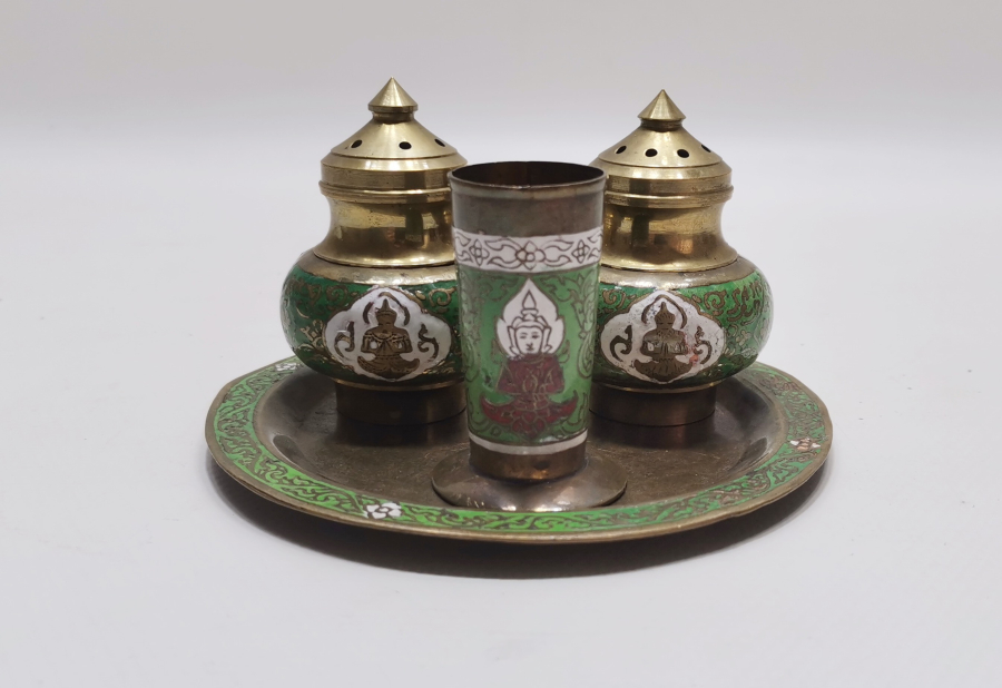 MİNE İŞÇİLİKLİ UZAK DOĞU ANTİKA YAZI TAKIMI