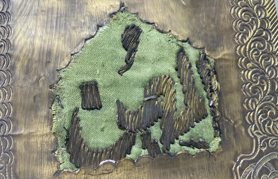 OSMANLI DÖNEMİ KABE ÖRTÜSÜ PARÇASINDAN YAPILMIŞ NADİR PANO