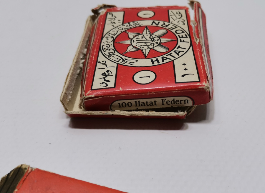 OSMANLI DÖNEMİ ÜSTLERİ OSMANLICA YAZILI 2 ADET DİVİT UCU KUTUSU