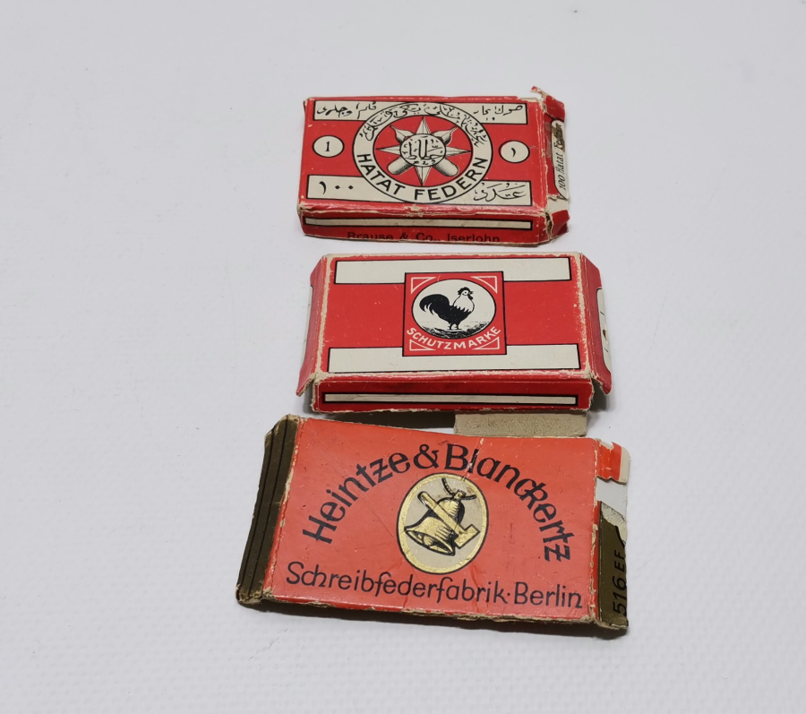 OSMANLI DÖNEMİ ÜSTLERİ OSMANLICA YAZILI 2 ADET DİVİT UCU KUTUSU