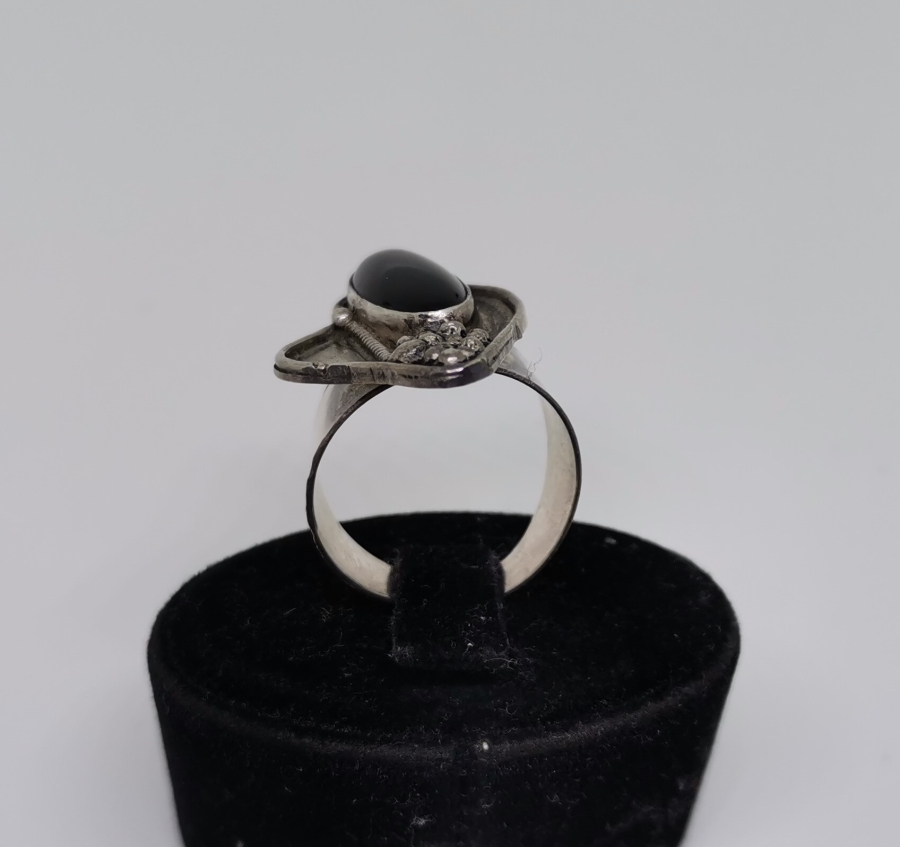 ÖZEL YAPIM OLTU TAŞLI ANTİKA GÜMÜŞ YÜZÜK