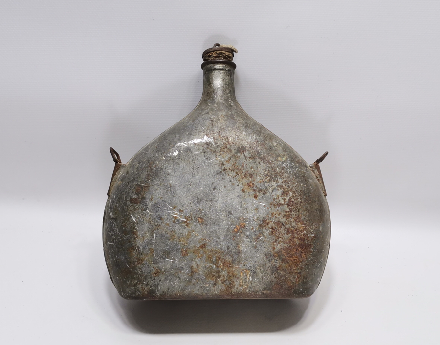 1. DÜNYA SAVAŞI DÖNEMİ ORJİNAL TIPASIYLA NADİR FRANSIZ ASKER MATARASI