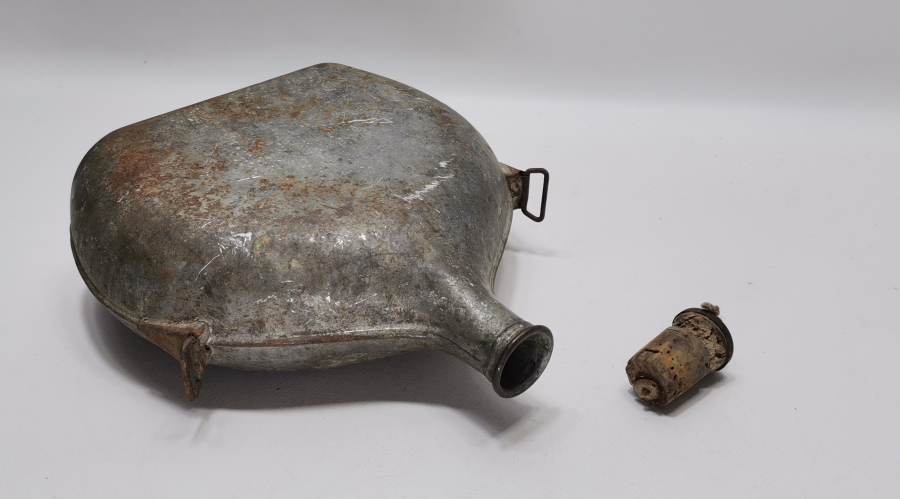 1. DÜNYA SAVAŞI DÖNEMİ ORJİNAL TIPASIYLA NADİR FRANSIZ ASKER MATARASI