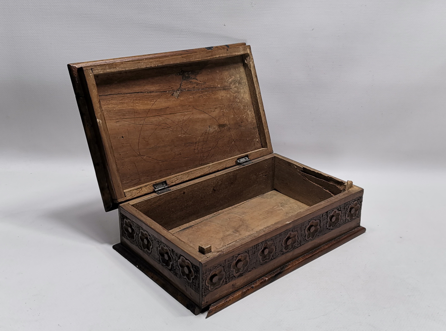 ANTİKA SİNOP CEZAEVİ İŞİ EL OYMA ANTİKA KUTU