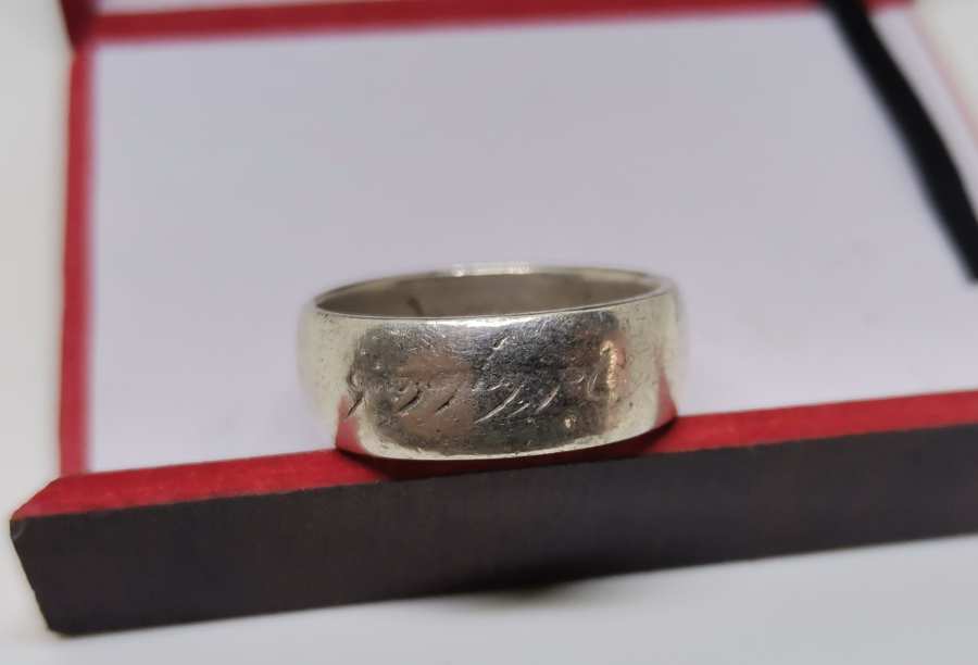 İÇİ VE DIŞI DUALI ANTİKA GÜMÜŞ YÜZÜK