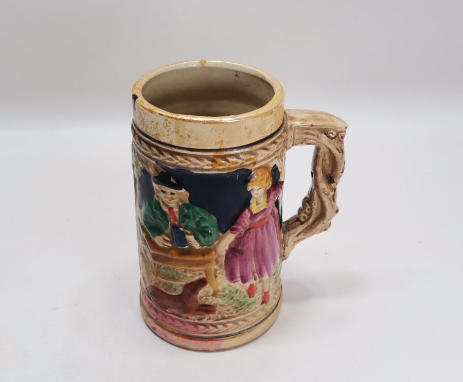 KABARTMA İŞÇİLİKLİ ANTİKA BİRA BARDAĞI