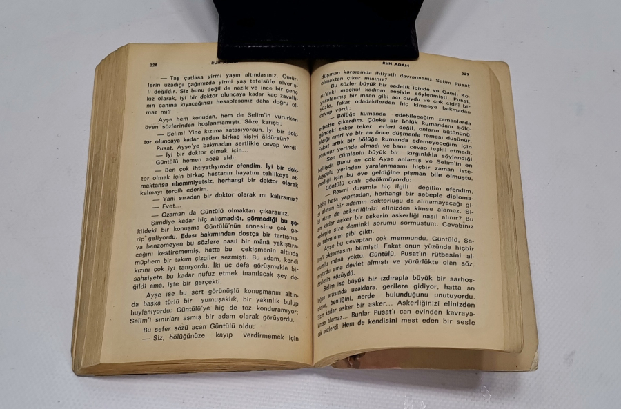 NİHAL ATSIZ 'IN İLK BASKI RUH ADAM KİTABI