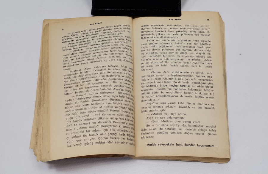 NİHAL ATSIZ 'IN İLK BASKI RUH ADAM KİTABI