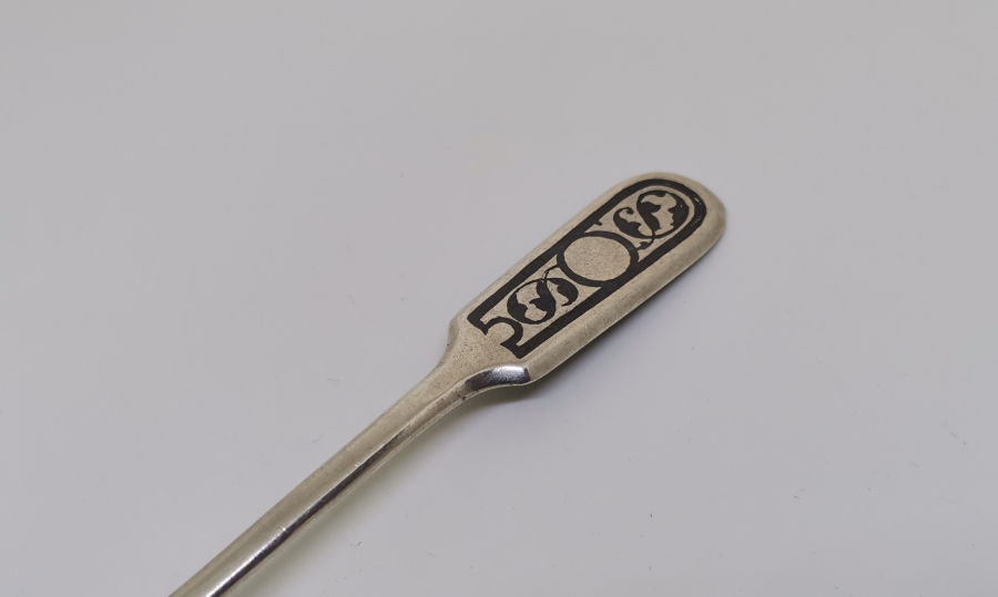 ORAK ÇEKİÇ DAMGALI SOVYET RUSYA YAPIMI SAVATLI GÜMÜŞ KAŞIK