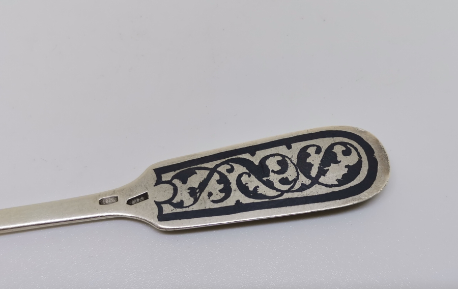 ORAK ÇEKİÇ DAMGALI SOVYET RUSYA YAPIMI SAVATLI GÜMÜŞ KAŞIK