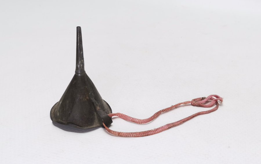 OSMANLI DÖNEMİ EL YAPIMI NADİR GÜL YAĞI HUNİSİ