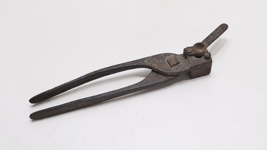 OSMANLI DÖNEMİ NADİR KARADAĞLI TABANCASI KURŞUNU KALIBI