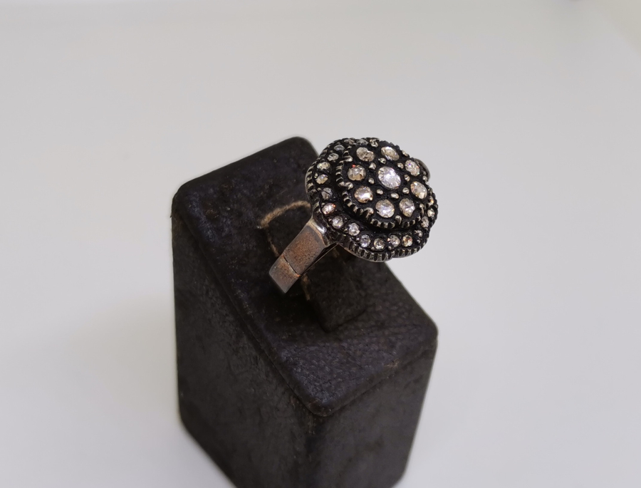 ÖZEL YAPIM DİVANHANE ÇİVİSİ MODELİ ELMAS YÜZÜK