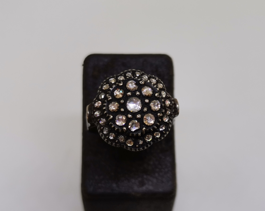 ÖZEL YAPIM DİVANHANE ÇİVİSİ MODELİ ELMAS YÜZÜK