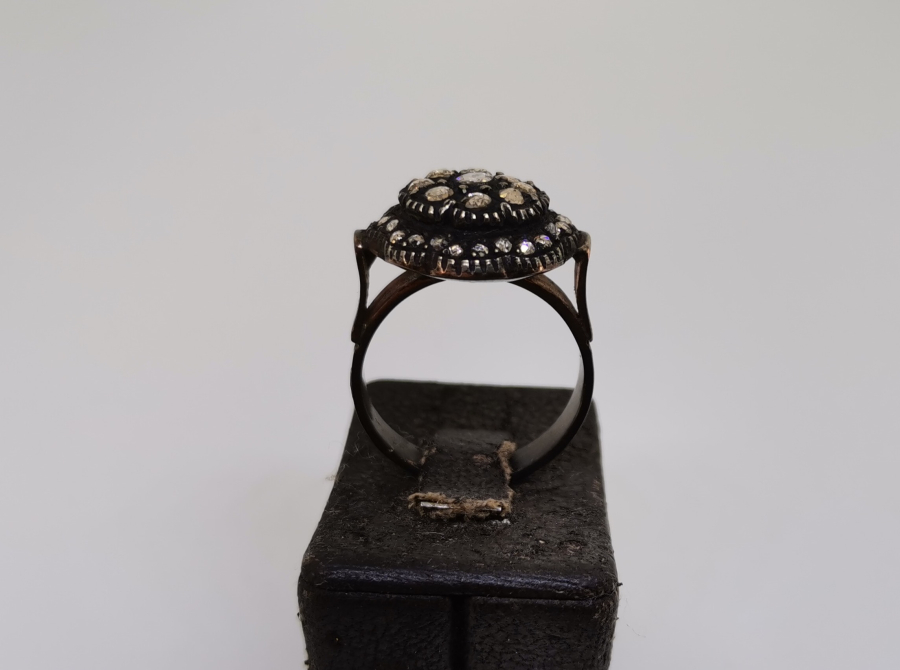 ÖZEL YAPIM DİVANHANE ÇİVİSİ MODELİ ELMAS YÜZÜK