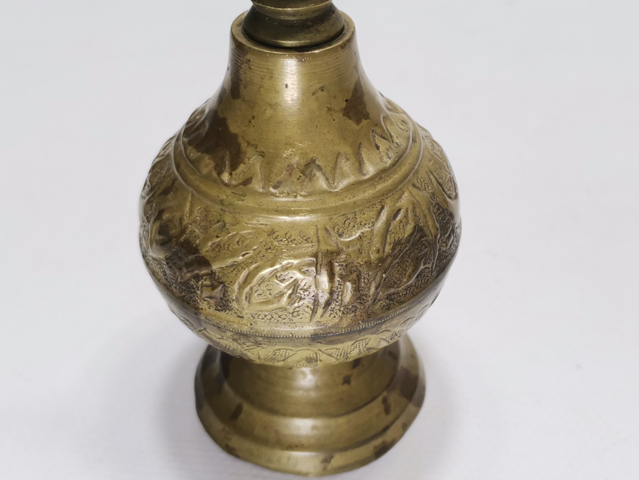 ÜZERİ AY YILDIZLI VE OSMANLICA YAZILI GÜLEBDAN