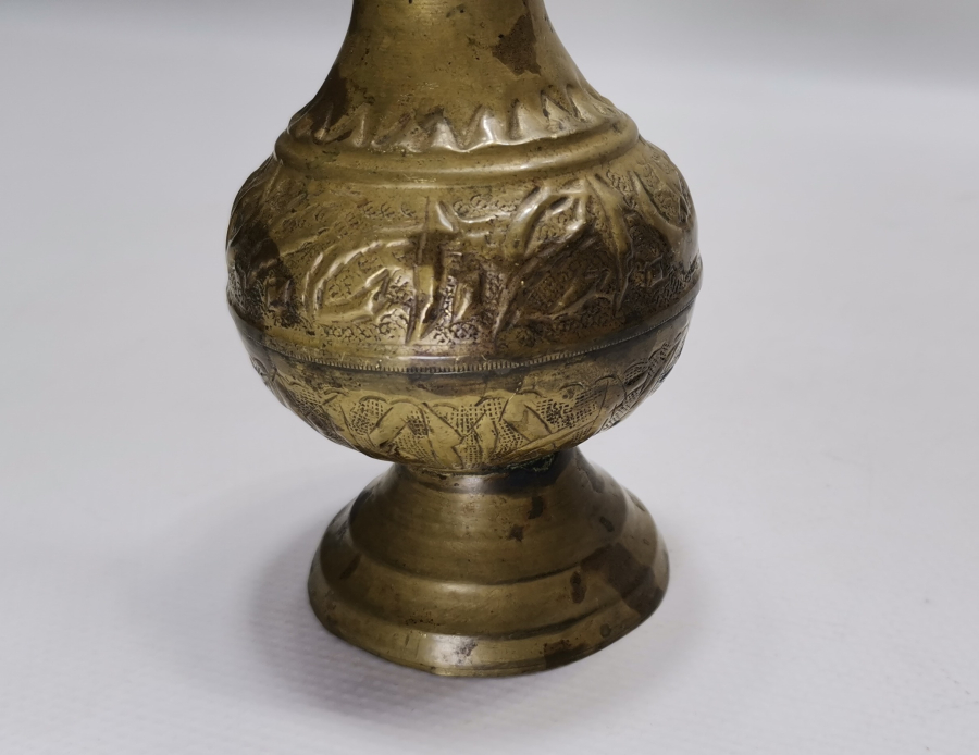 ÜZERİ AY YILDIZLI VE OSMANLICA YAZILI GÜLEBDAN