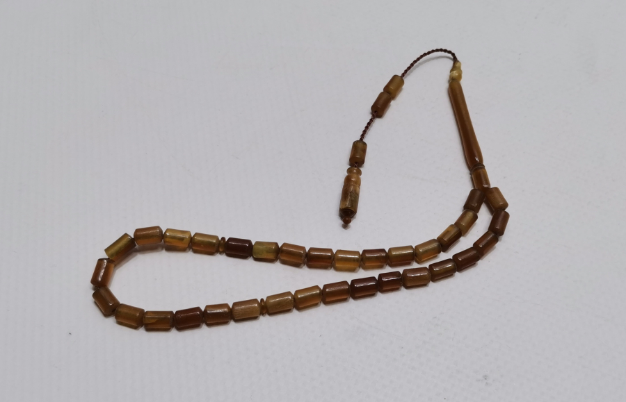 DAĞ KEÇİSİ BOYNUZUNDAN YAPILMIŞ TESBİH