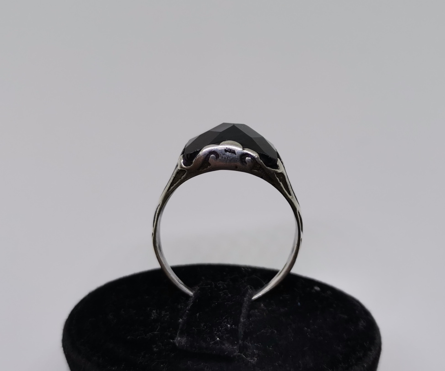 DOĞAL TAŞLI GÜMÜŞ ERKEK YÜZÜĞÜ