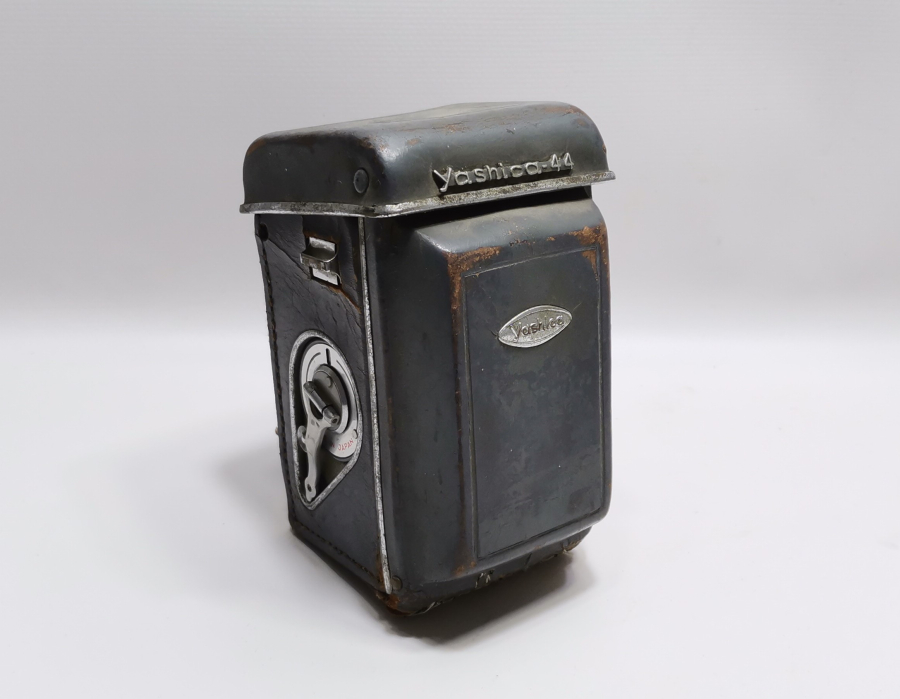 ORJİNAL DERİ KILIFINDA ANTİKA FOTOĞRAF MAKİNESİ