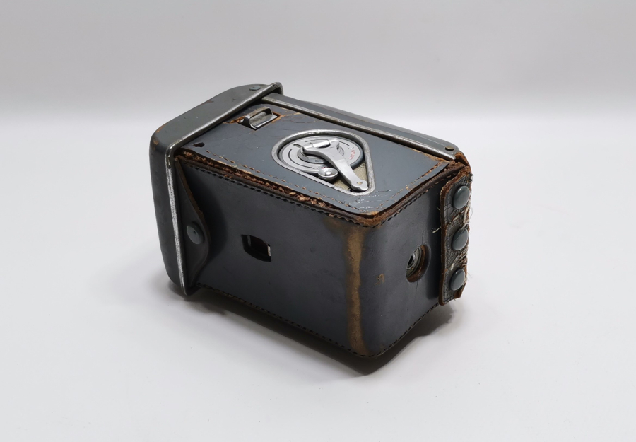 ORJİNAL DERİ KILIFINDA ANTİKA FOTOĞRAF MAKİNESİ