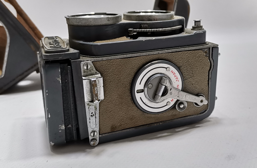 ORJİNAL DERİ KILIFINDA ANTİKA FOTOĞRAF MAKİNESİ