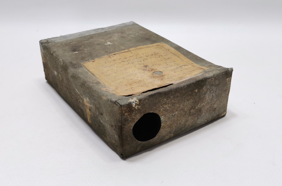 OSMANLI DÖNEMİ ETİKETİ ÜZERİNDE ÇOK NADİR BARUT KUTUSU