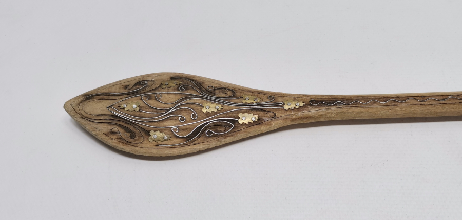 OSMANLI DÖNEMİ GÜMÜŞ ÇAKMA İŞÇİLİKLİ AFYON YAPIMI TEKKE İŞİ SIRT KAŞIYICI