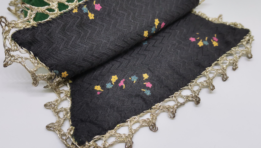 OSMANLI DÖNEMİ GÜMÜŞ SIRMA İŞÇİLİKLİ KADİFE GELİN KESESİ