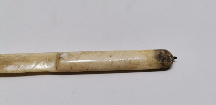 OSMANLI DÖNEMİ KEMİKTEN MAMUL KAMA FORMUNDA ZARF AÇACAĞI