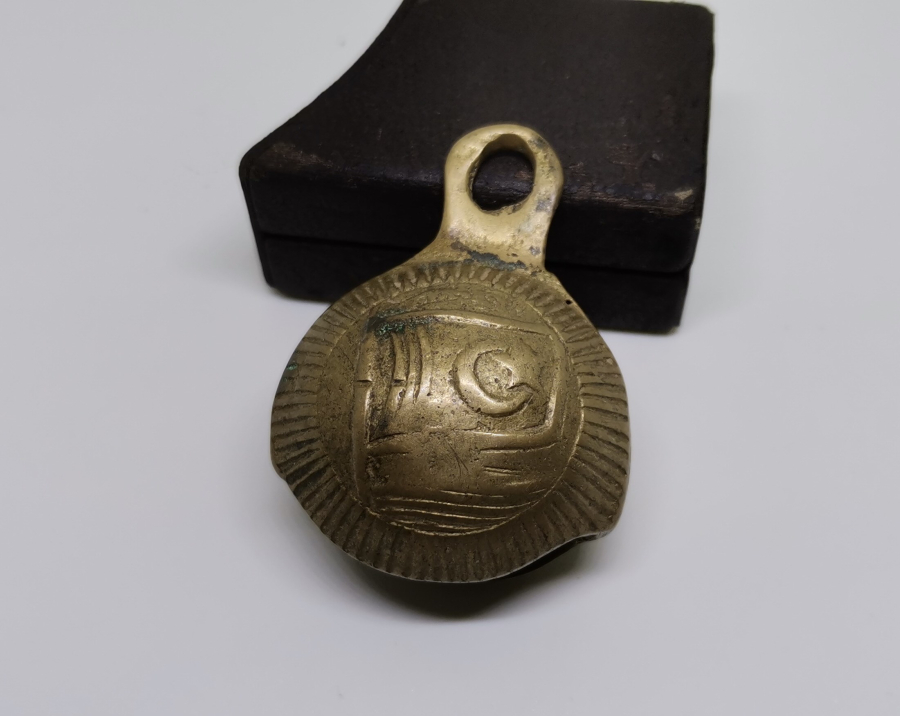 OSMANLI DÖNEMİ ÜZERİ YAZILI VE BAYRAKLI ZİL