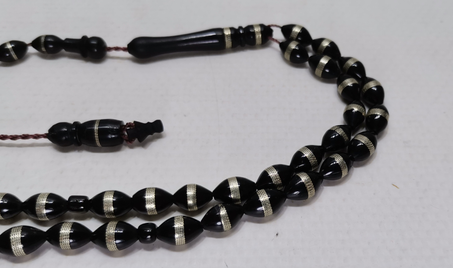 KUKA ÜZERİ SARMA İŞÇİLİKLİ TESPİH