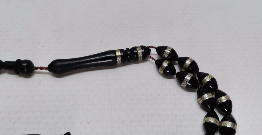 KUKA ÜZERİ SARMA İŞÇİLİKLİ TESPİH