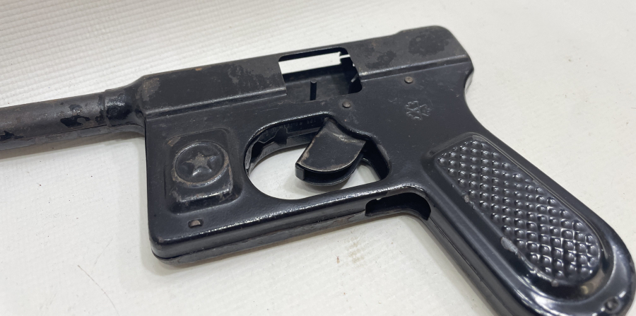 MAUSER C96 FORMUNDA YAPILMIŞ ANTİKA METAL OYUNCAK TABANCA