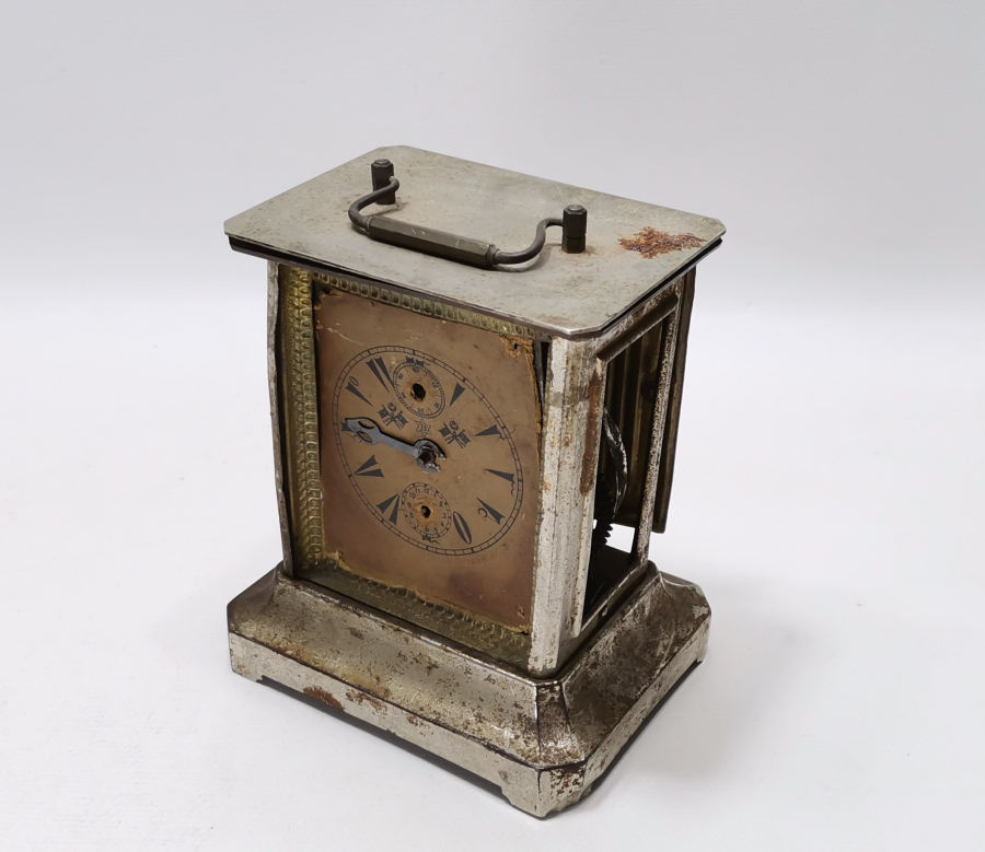 MEŞRUTİYET SANCAKLI OSMANLI DÖNEMİ MASA SAATİ