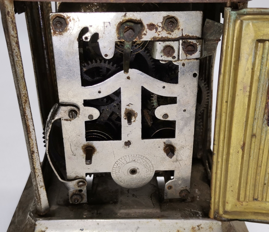 MEŞRUTİYET SANCAKLI OSMANLI DÖNEMİ MASA SAATİ