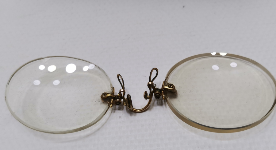 ORJİNAL KUTUSUNDA OSMANLI DÖNEMİ ALTIN TÜCCAR GÖZLÜĞÜ