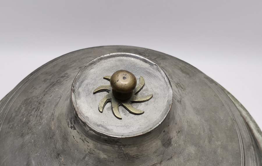 OSMANLI DÖNEMİ BÜYÜK BOY TEKKE İŞİ KAPAKLI KUZU LENGERİ