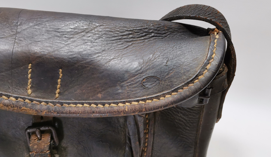 OSMANLI DÖNEMİ ÇOK NADİR DERİ ASKERİ ULAK ÇANTASI